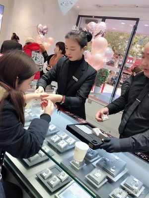 深圳慶美珠寶旗下再添代理新品牌 克徠帝珠寶落戶襄陽掀鉆石定制時尚風