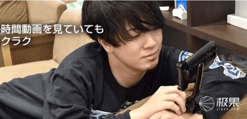 日本人又出奇葩產品 研發神奇 第三只手 ,竟然真有用...