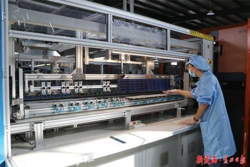 新能源產業(yè)助推高質量發(fā)展